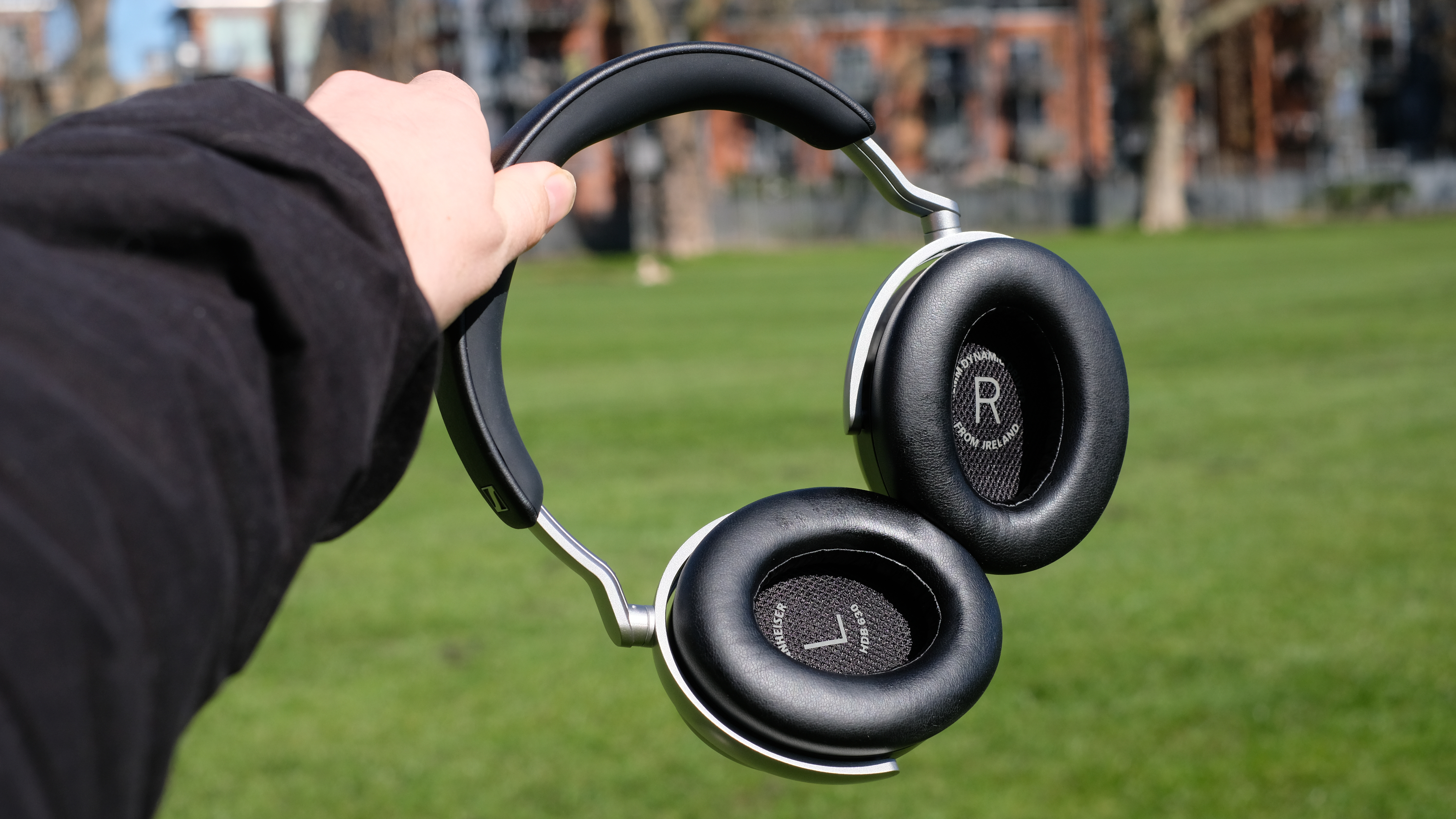 Photograph of Sennheiser HDB 630 headphones