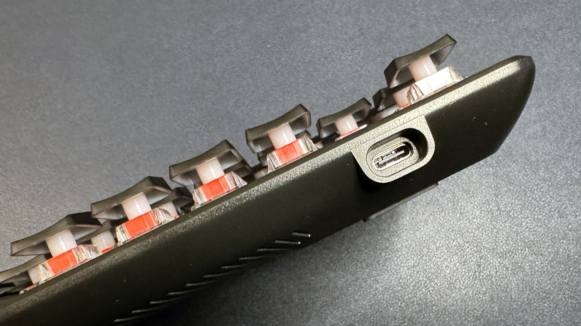 Turtle Beach Vulcan II TKL