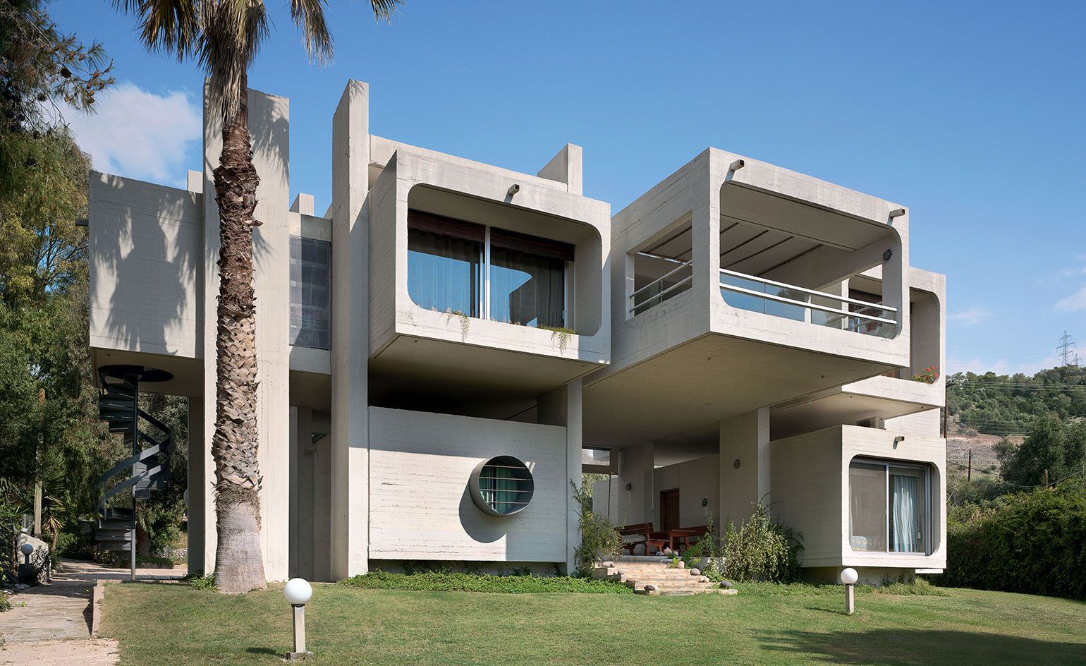 concrete house