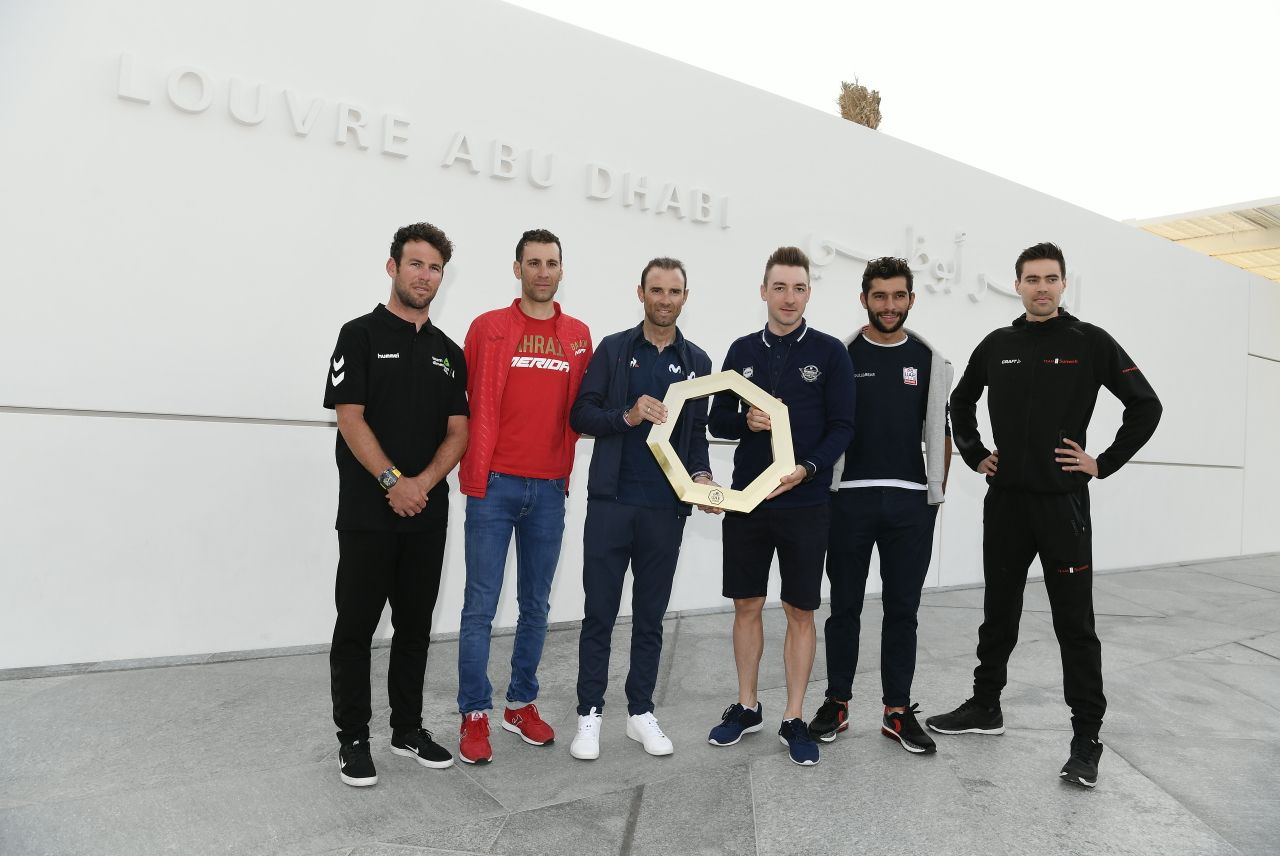 Tom Dumoulin (Team Sunweb) poses with the other top-riders of the UAE Tour