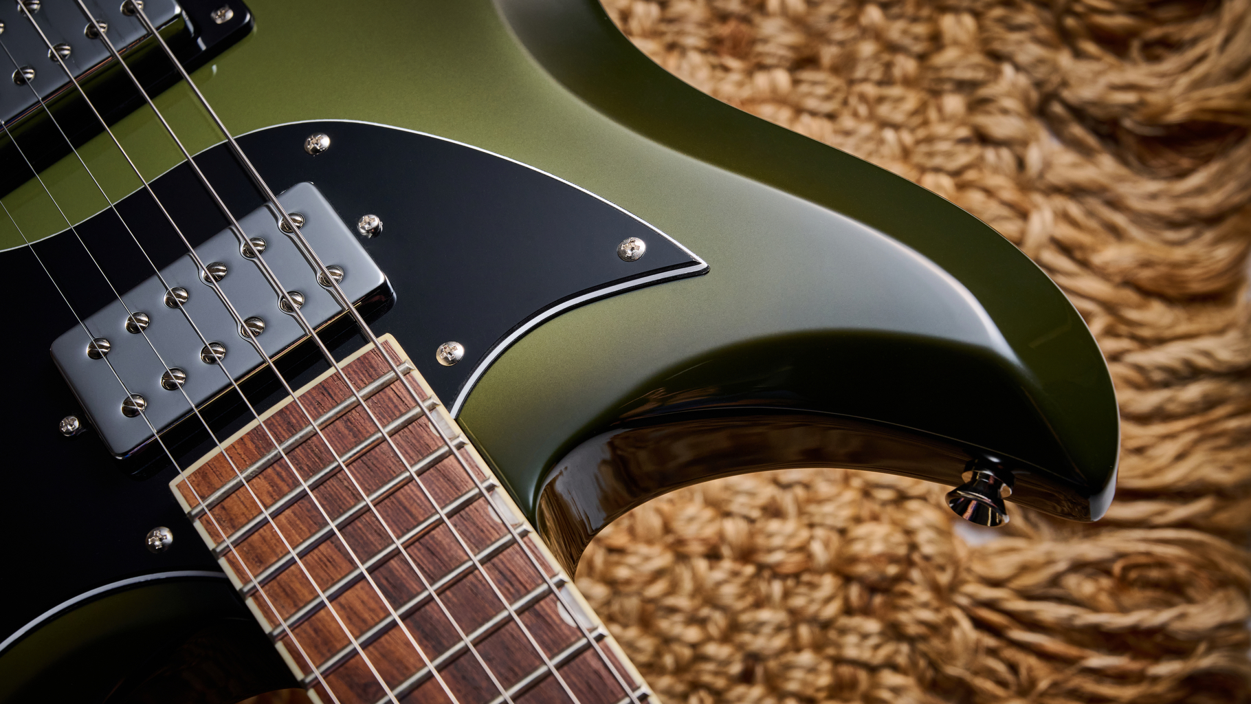 Gretsch Electromatic CVT Double-Cut in Wychwood greenburst finish