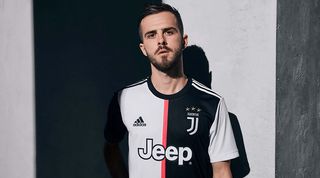 Juventus home 2019/20