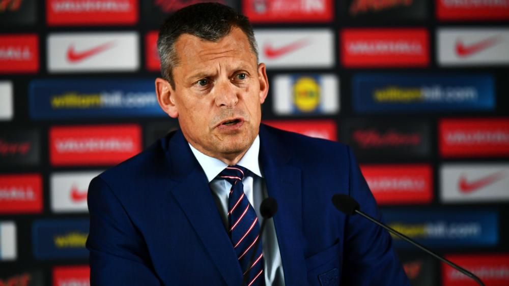 FA chief Glenn wants no 'shortterm mercenary' England manager