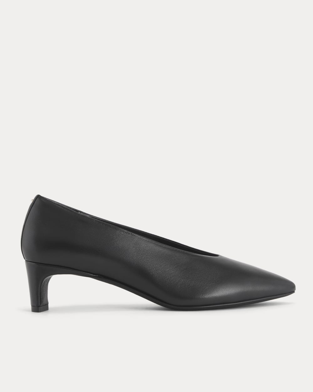 Made in Italy Almond-Toe Pump | Black Leather - 5