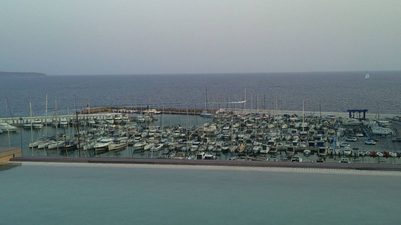A landscape picture of a marina taken on the Lola digital camera