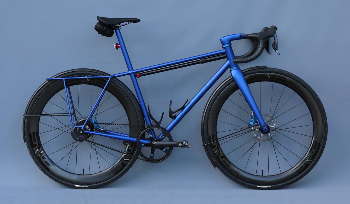 An English blue winter bike