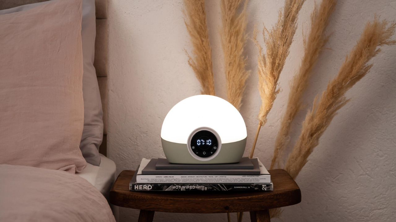 In need of a last minute Valentine's gift? This Lumie wakeup light is