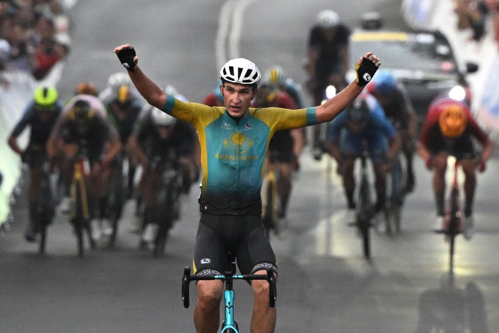 Yevgeniy Fedorov (Kazakhstan) won the under-23 road race
