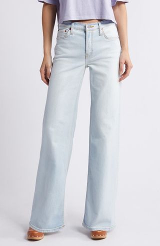 Mid Rise Wide Leg Jeans