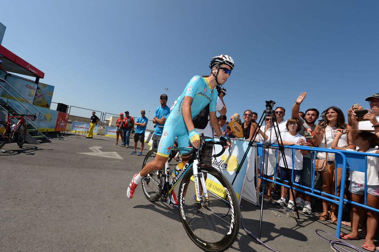 Fabio Aru at the start