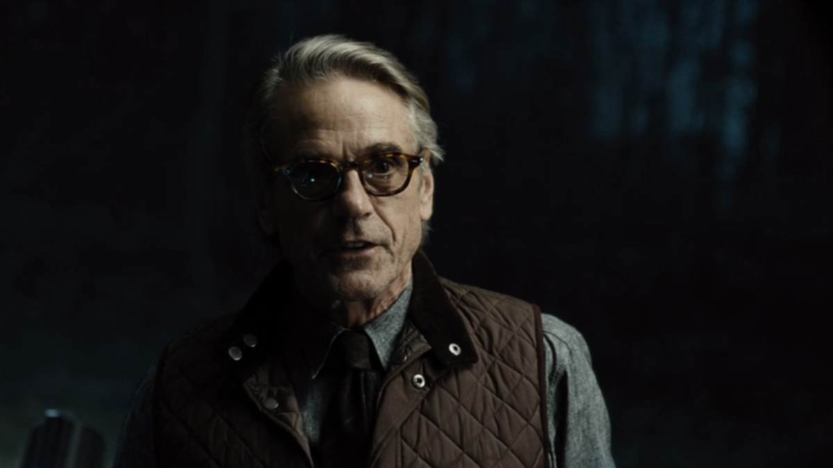 Jeremy Irons acting opposite Superman in Zack Snyder&#039;s Justice League