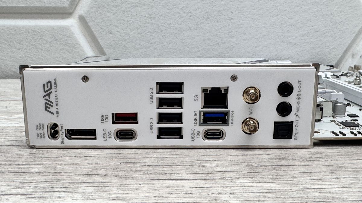 MAG B850 Gaming Plus Max WiFi on a desk.