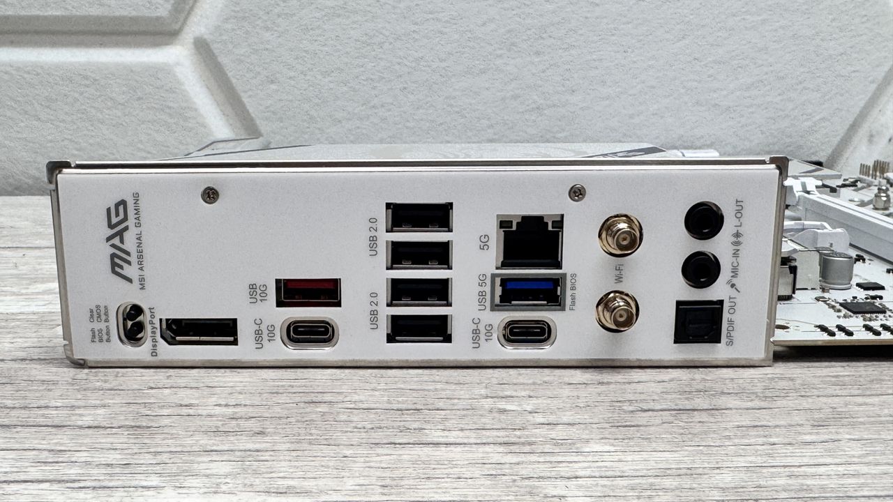MAG B850 Gaming Plus Max WiFi on a desk.
