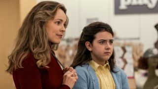 Rachel McAdams as Barbara Simon and Abby Ryder Fortson as Margaret Simon in Are You There God? It’s Me, Margaret.