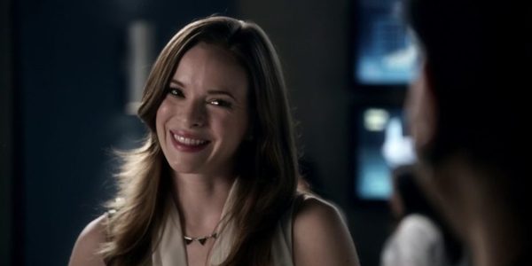 caitlin snow flash