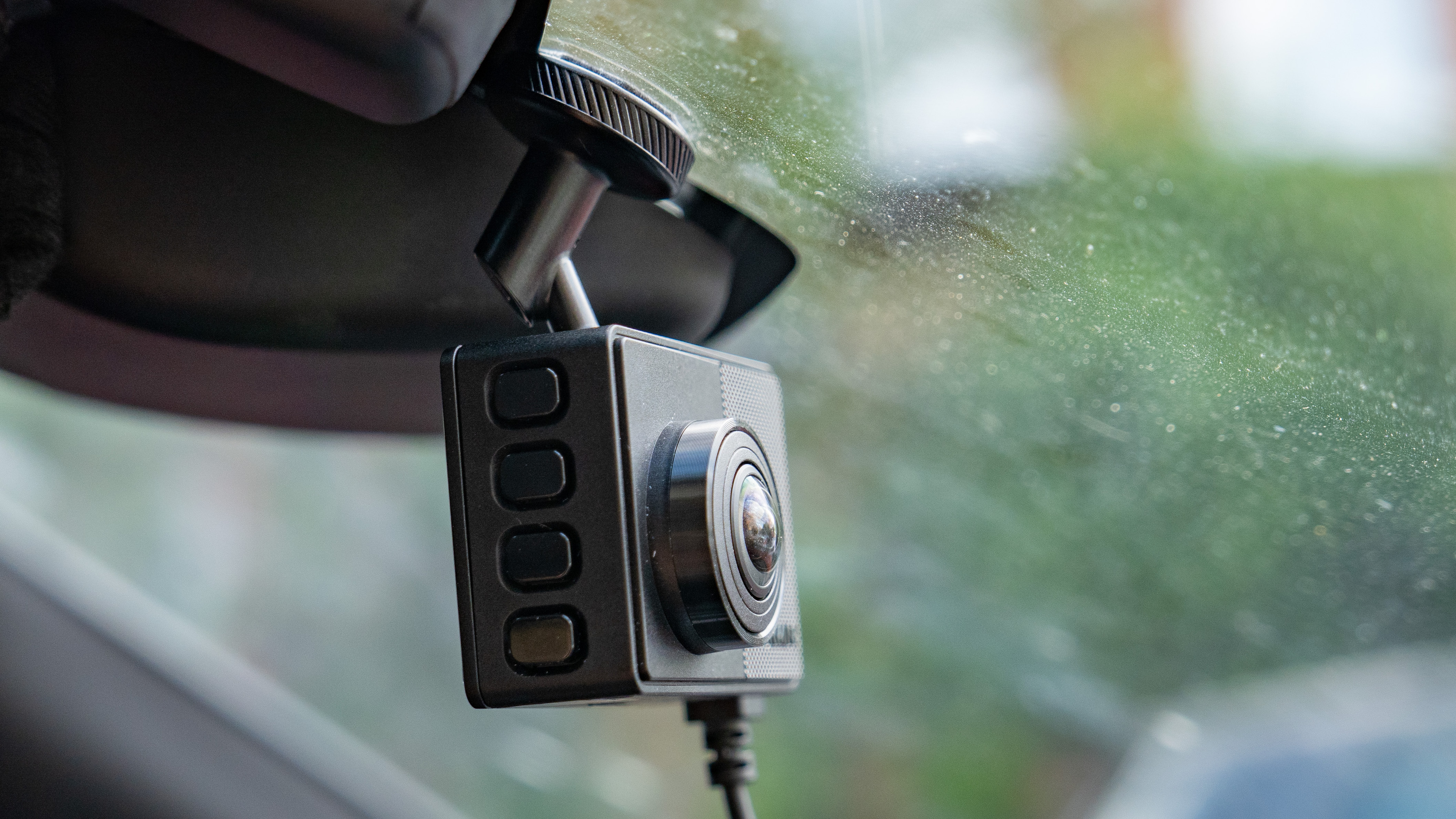 Best dash cam: Garmin Dash Cam 67W