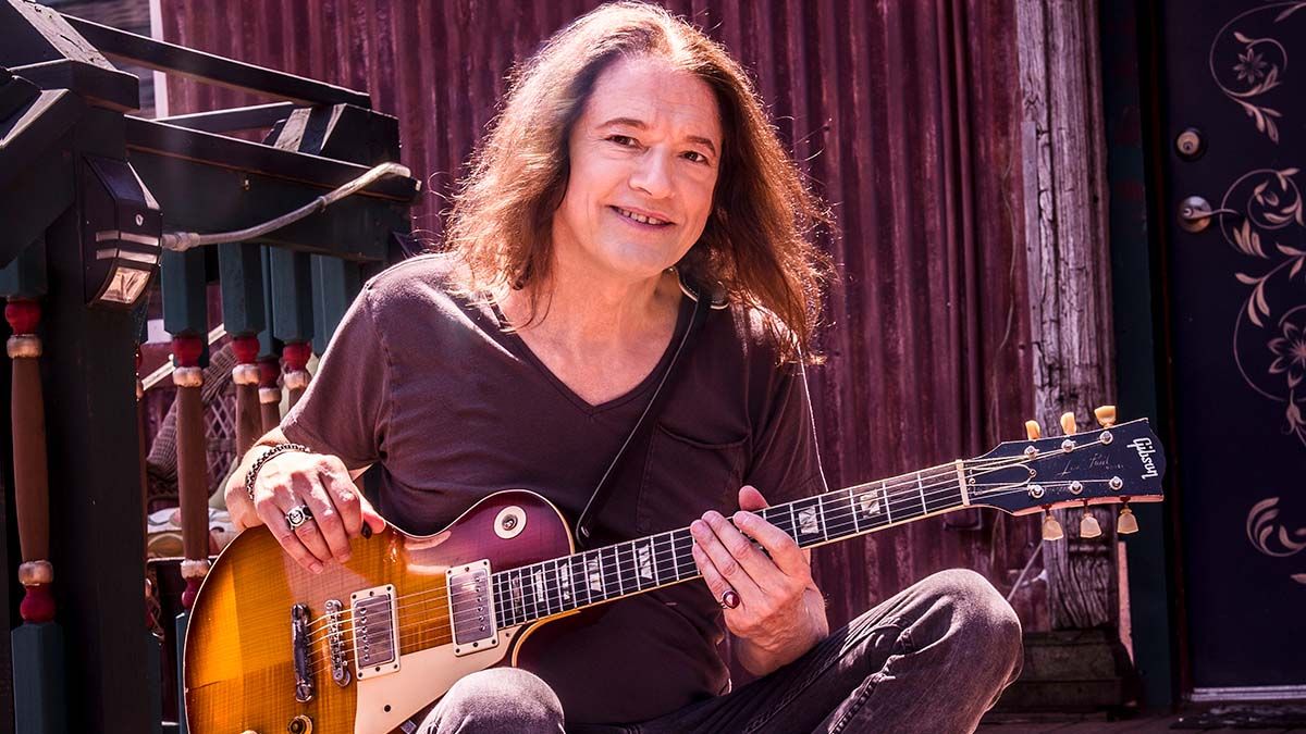 Robben Ford discusses the tones behind the tracks on his first