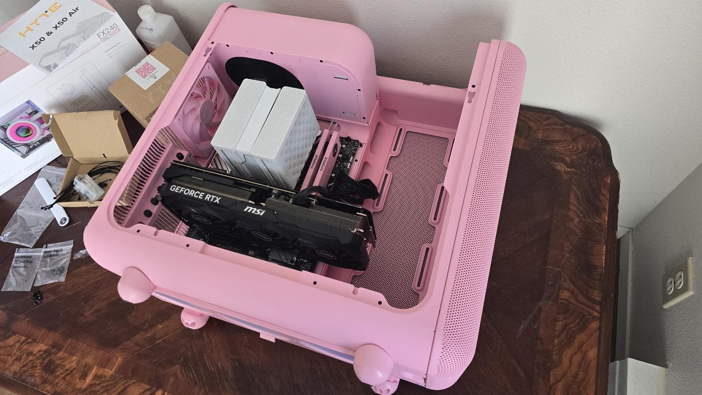 Hyte X50 Case
