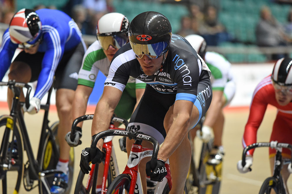 how to get into track cycling