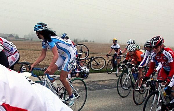 Crashes in the Ronde