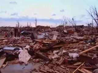 joplin2-tornado-damage