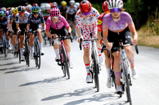 Shimano neutral service motorbike knocks Noemi Rüegg off bike amid the chaos of Tour de France Femmes stage 5 - Video