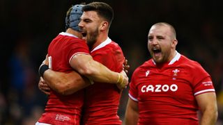 Wales rugby players celebrate