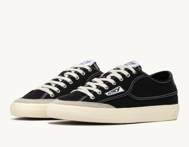 Autry, WINDSCAPE LOW SNEAKERS IN BLACK CANVAS