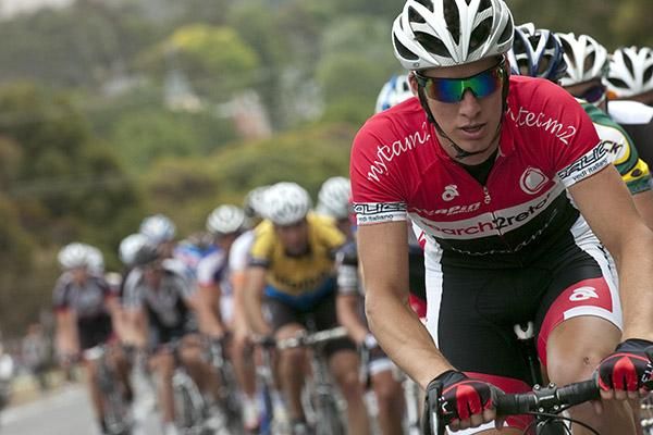 One of the Search 2 Retain riders on the front of the peloton up the Midland Highway still chasing a leading group of seven about one-and-a-half minutes up ahead.