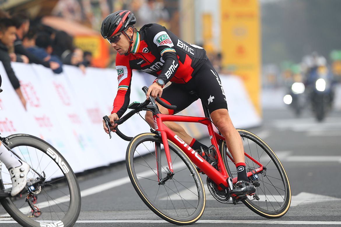 Nicolas Roche in the bunch