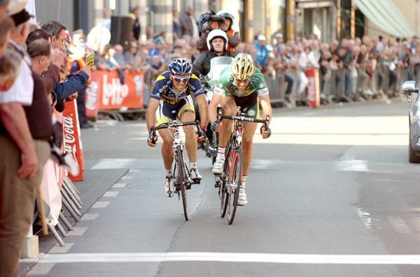 Marco Marcato is unable to best Bert Scheirlinckx for the GP Pino Cerami win.