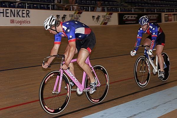 Adam Duvendeck leads Spencer Hartfeld
