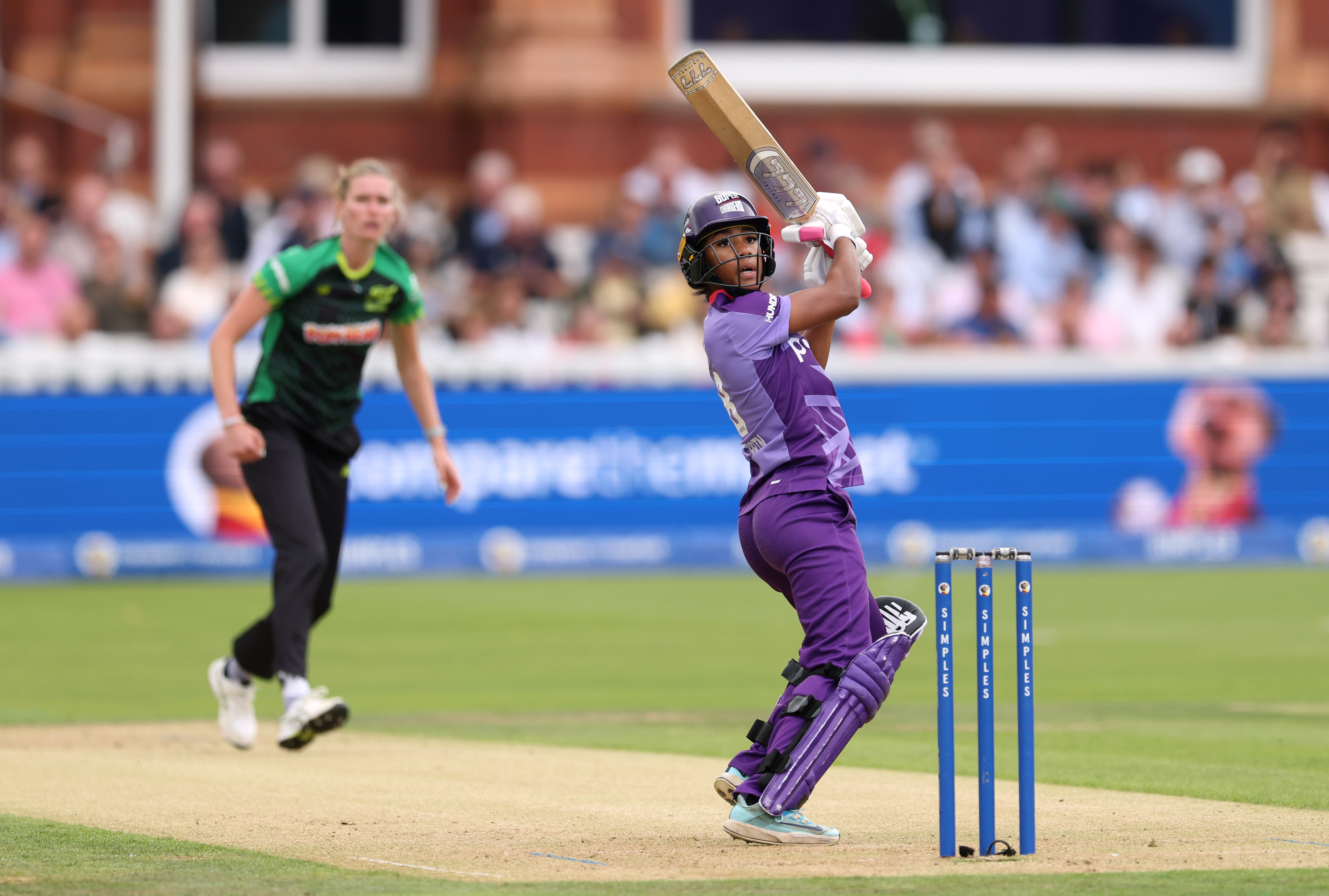 Davina Perrin of Northern Superchargers bats during The Hundred Final match between Southern Brave Women and Northern Superchargers Women at Lord&#039;s Cricket Ground on August 31, 2025 in London, England.