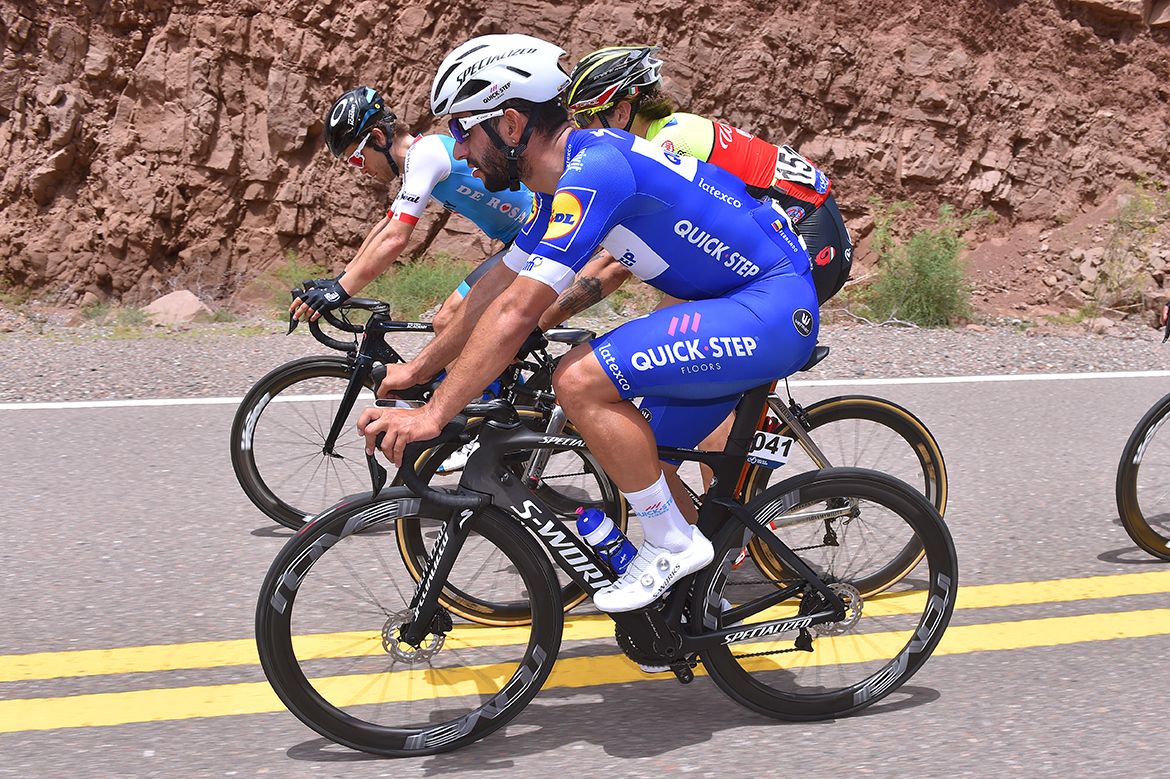 Fernando Gaviria (Quick-Step Floors) in the bunch before crashing out