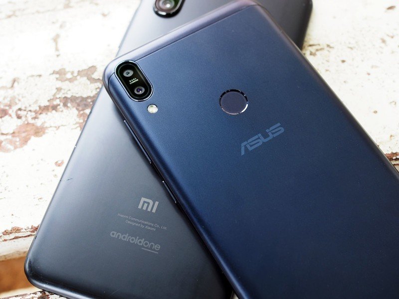Xiaomi Mi A2 vs. ASUS ZenFone Max Pro M1