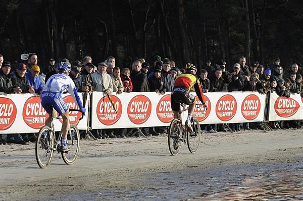 Tom Boonen shows his Belgian pedigree with a strong performance out front.