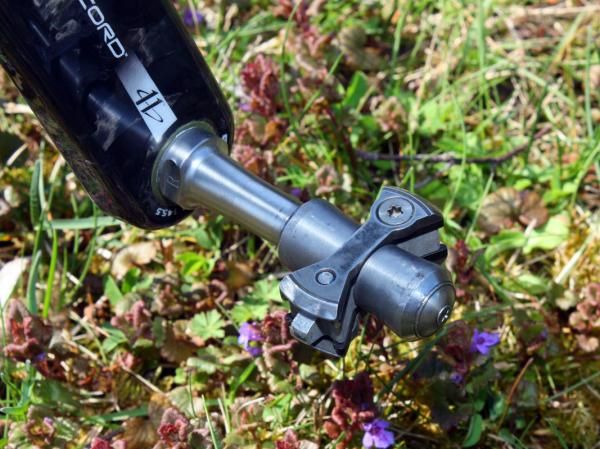 These Paris-Roubaix edition Speedplay pedals aren't just standard Zeros with the composite body removed - they use bespoke aluminum bodies that fill in the space between the bow ties while leaving plenty of room for mud and debris to pass through.