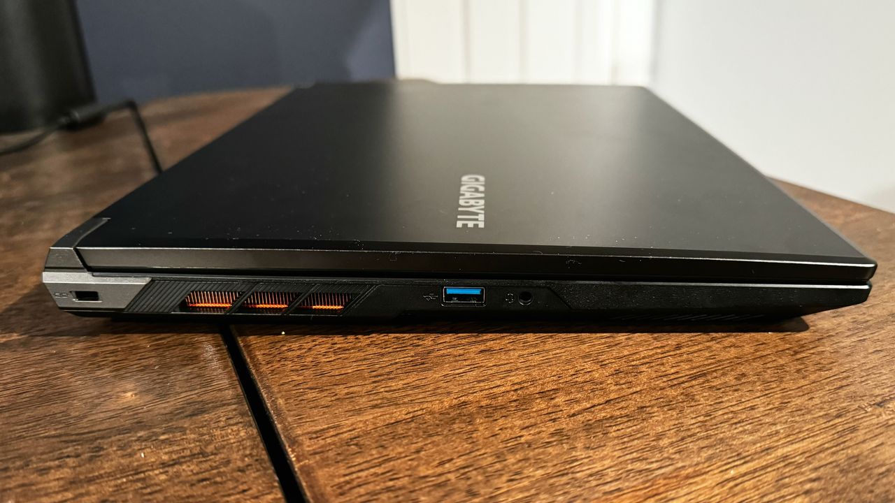 Gigabyte G6X