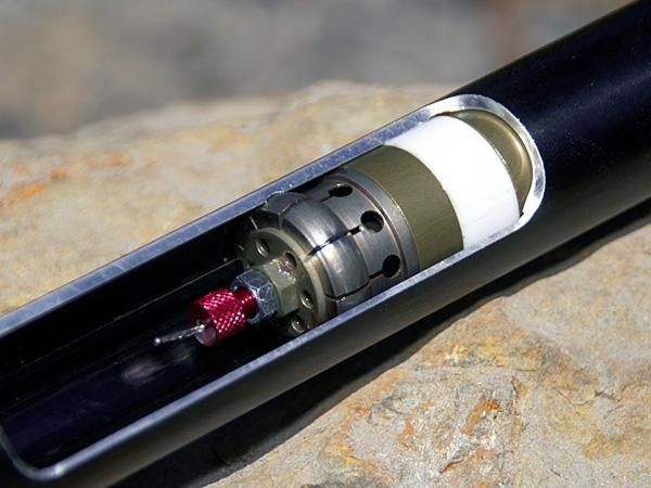 Unique collet-type internals allow for 35mm and 110mm drops.