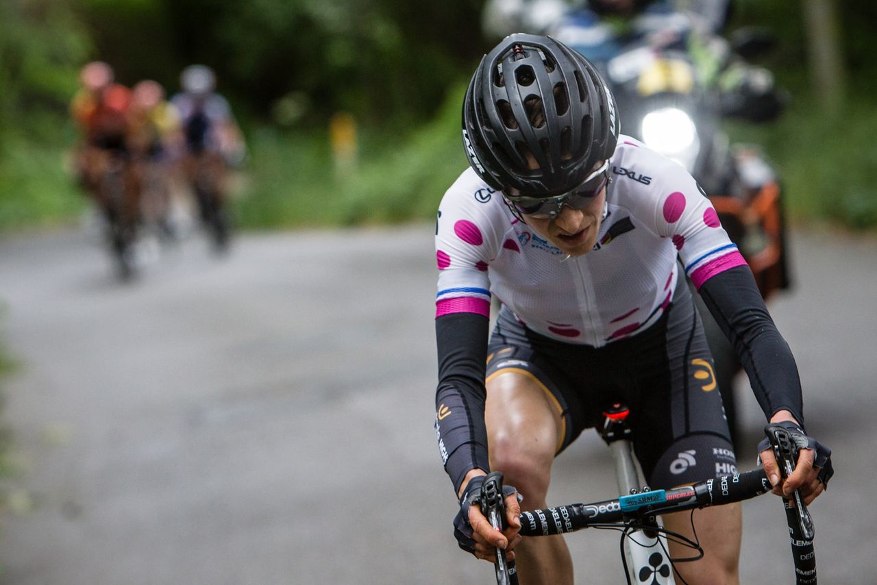 Mara Abbott (Wiggle High5) launched an attack over the QOM