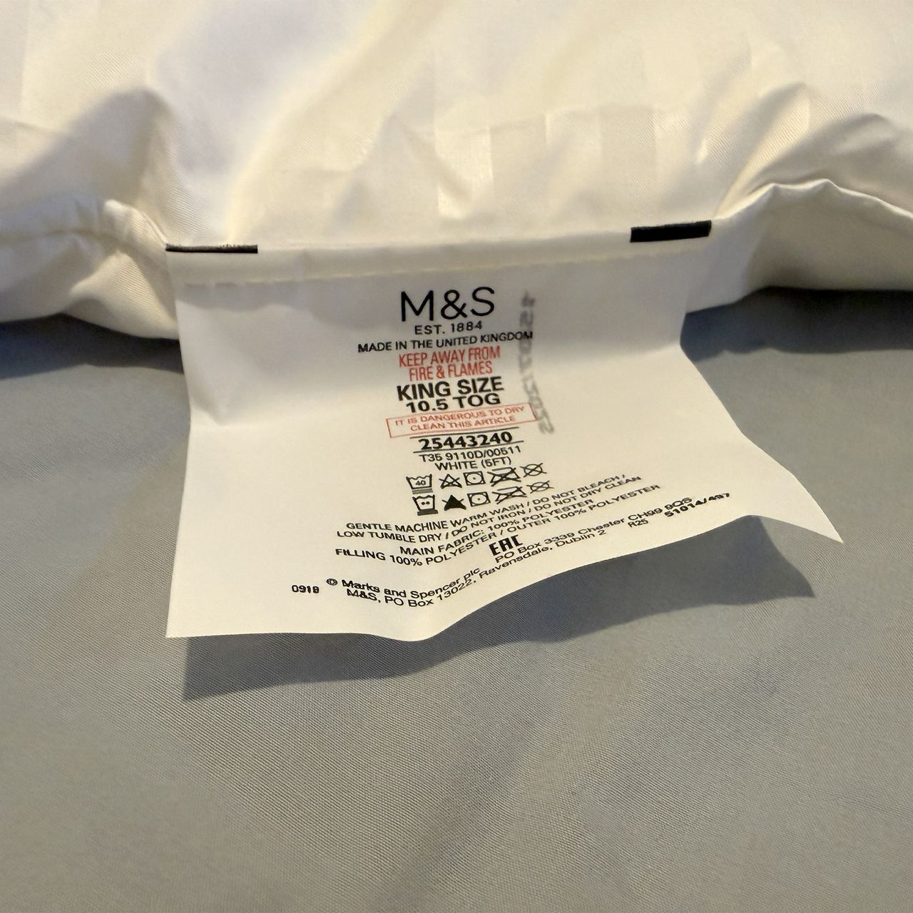 M&amp;S Supremely Washable Duvet being tested in a bedroom at home