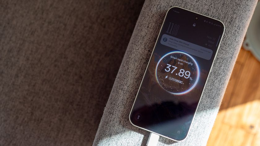 Charging a OnePlus 15 with the included Super VOOC ultrafast charger