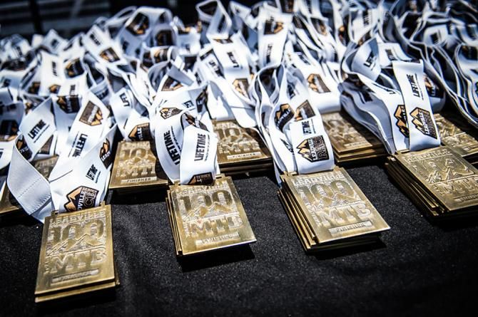 The Leadville 100 medals to those who finish.