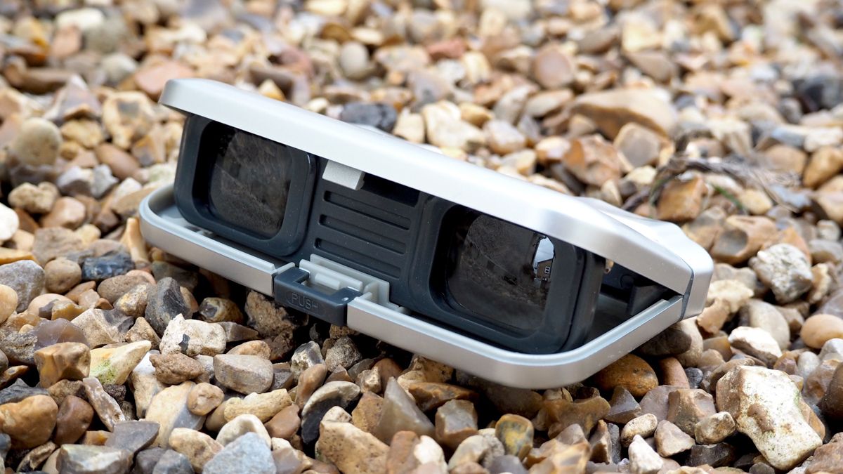 Kenko Pliant 3x25 Slim opera glasses review Digital Camera World