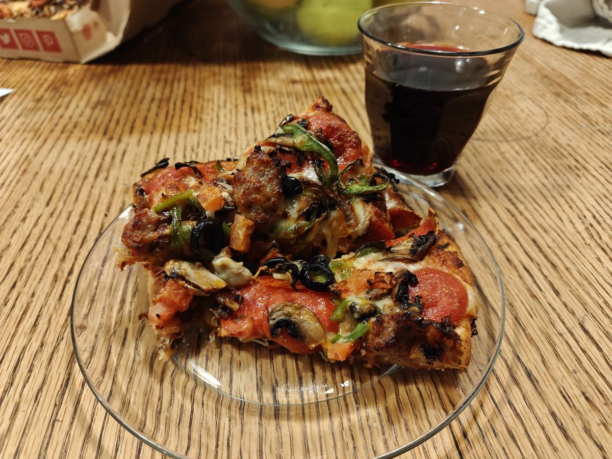 Pizza slices shot by OnePlus 13R