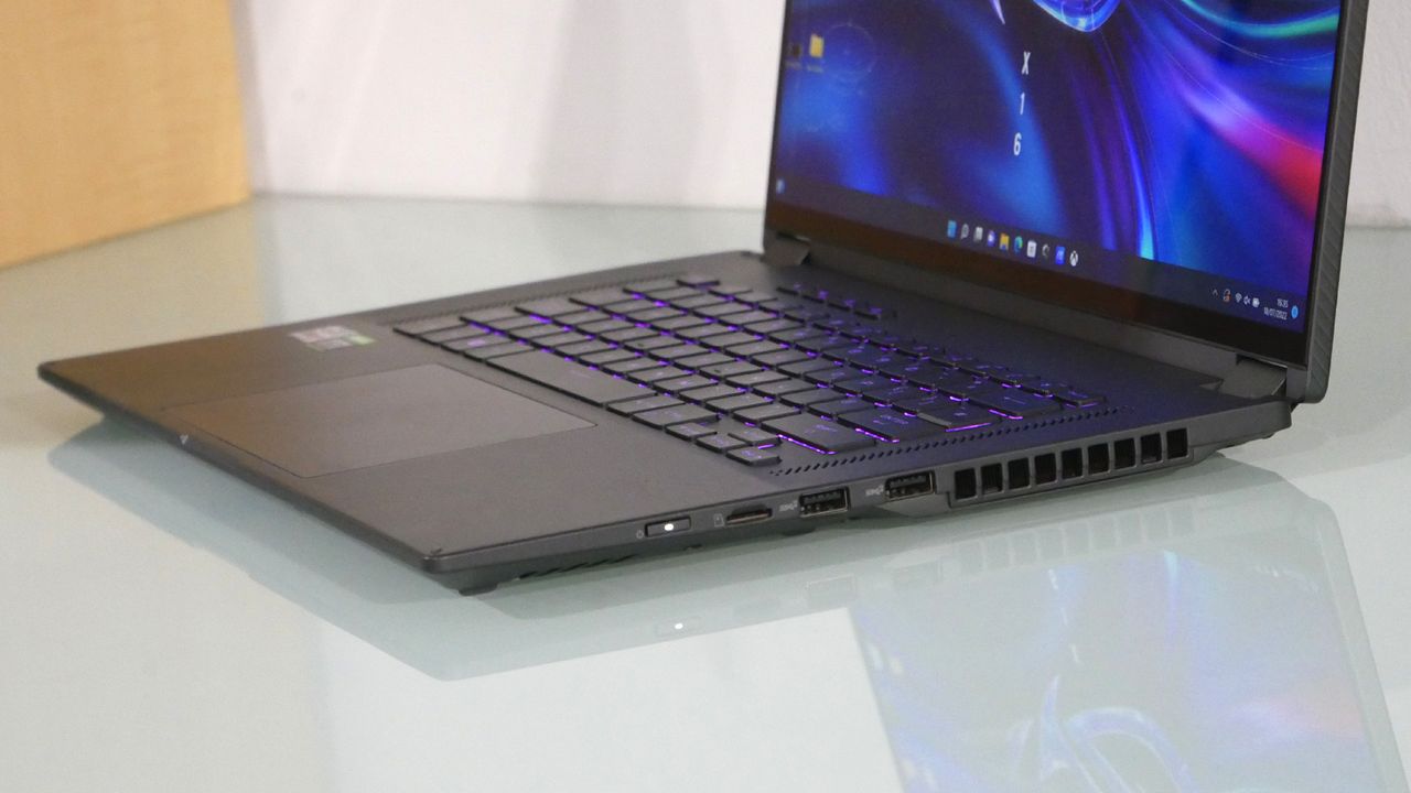 Asus ROG Flow X16