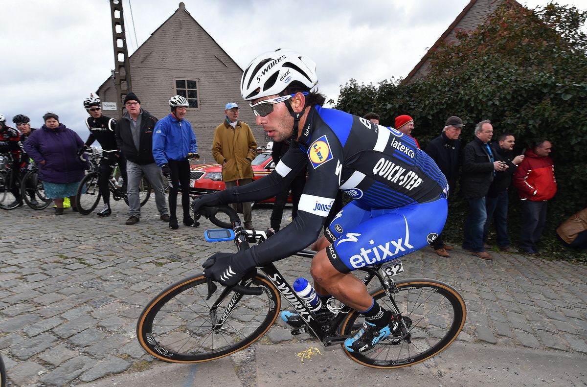 Fernando Gaviria (Etixx-QuickStep) on his way to tenth