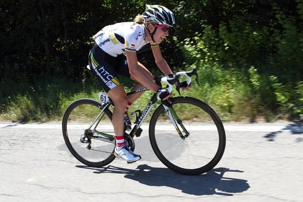 Judith Arndt (HTC-HighRoad) chased hard to stay with the two ahead - Vos and Pooley