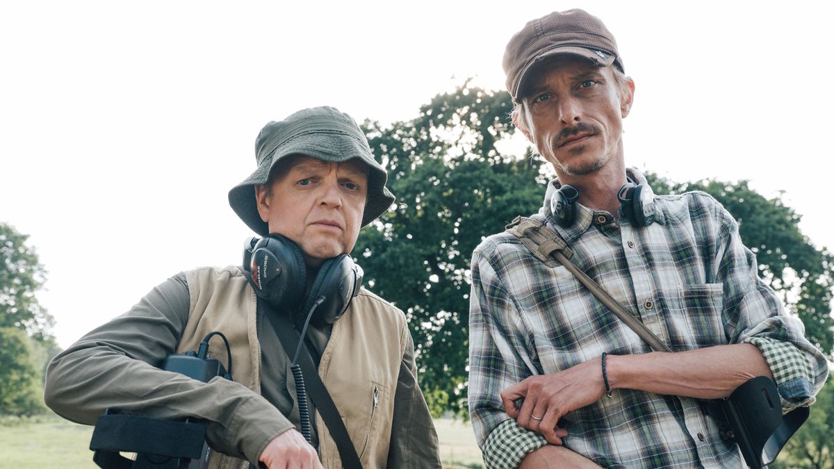 Toby Jones and Mackenzie Crook in Detectorists.