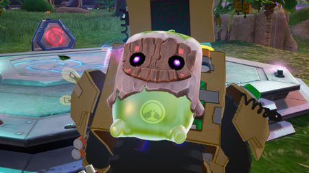 One of the Fortnite Sprites on a player's back